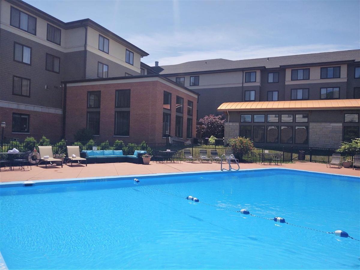 Comfort Inn & Suites Burlington Esterno foto
