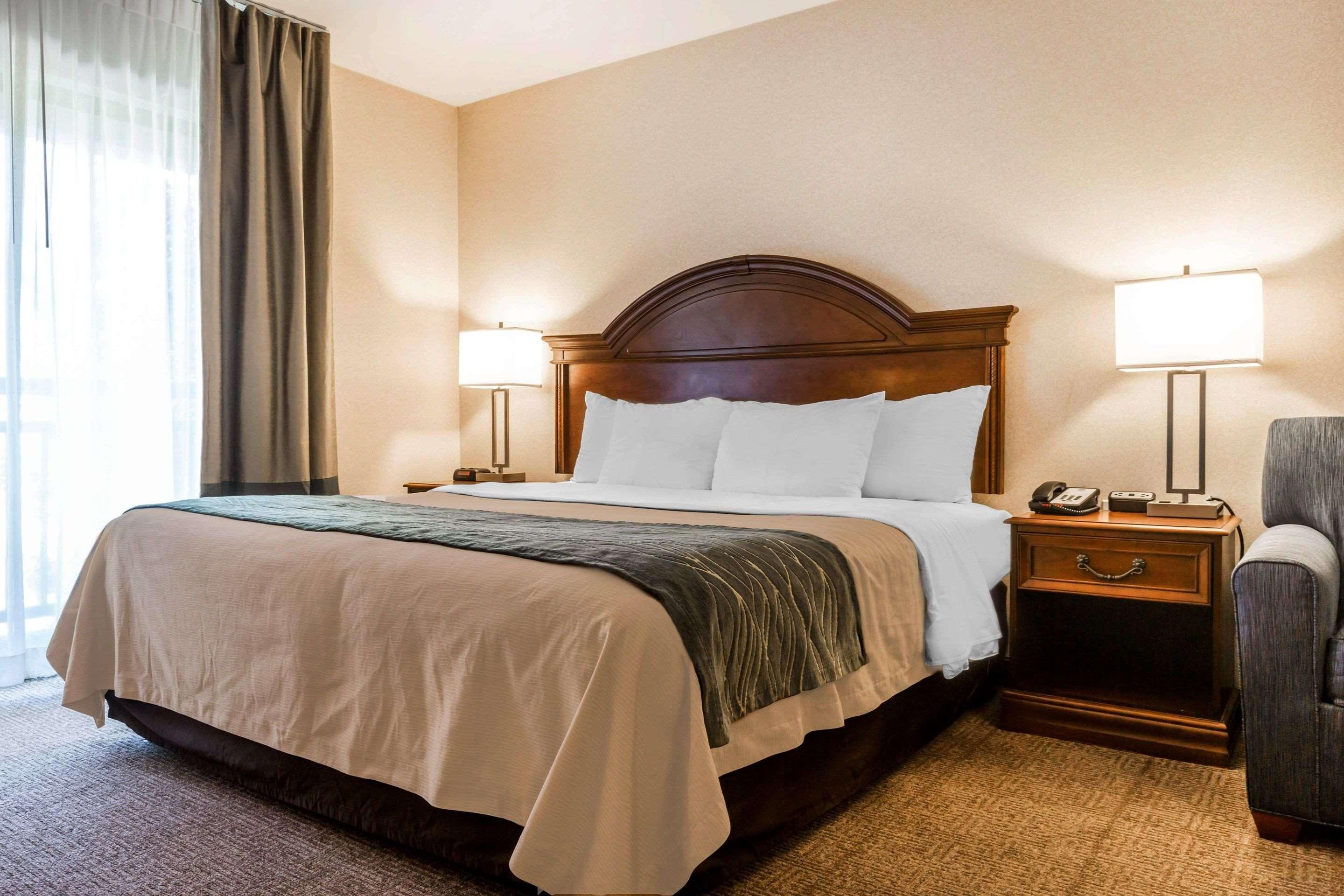 Comfort Inn & Suites Burlington Esterno foto