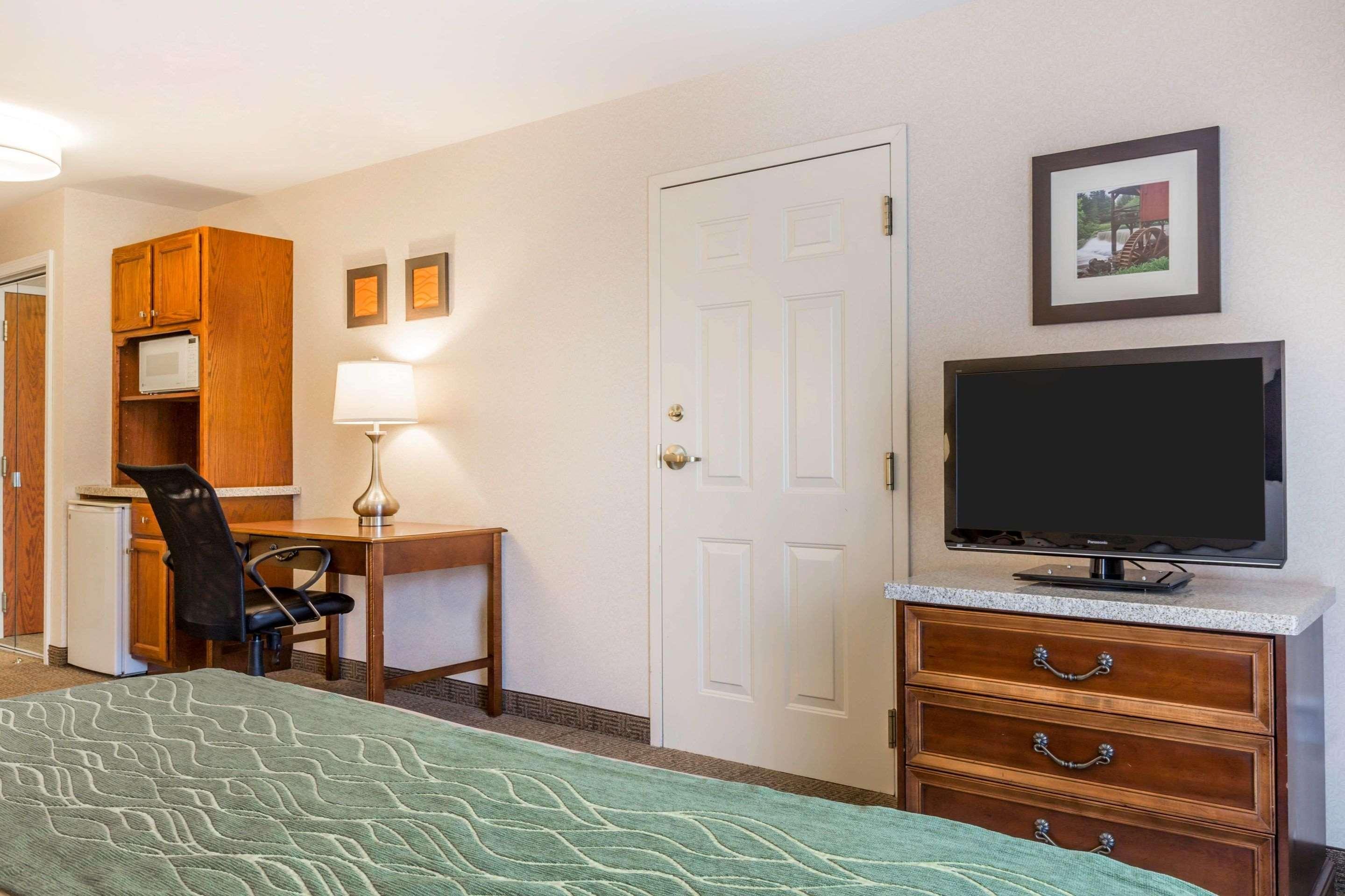 Comfort Inn & Suites South Burlington Esterno foto