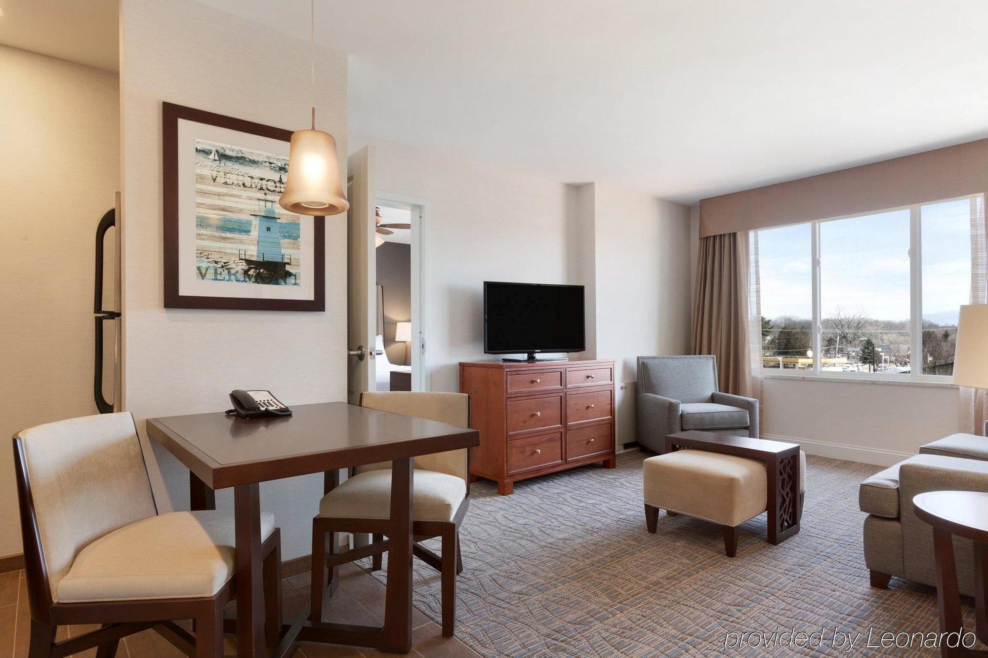 Comfort Inn & Suites Burlington Esterno foto