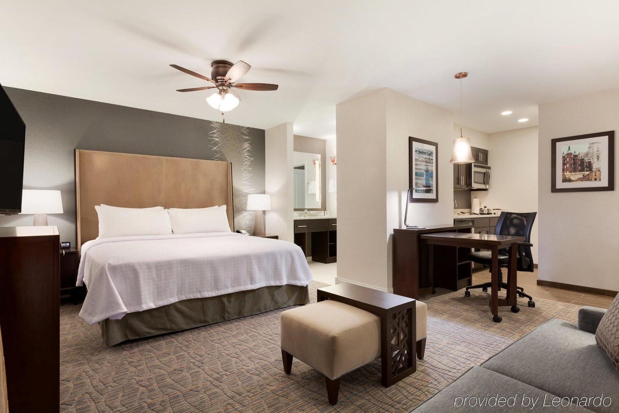 Comfort Inn & Suites Burlington Esterno foto