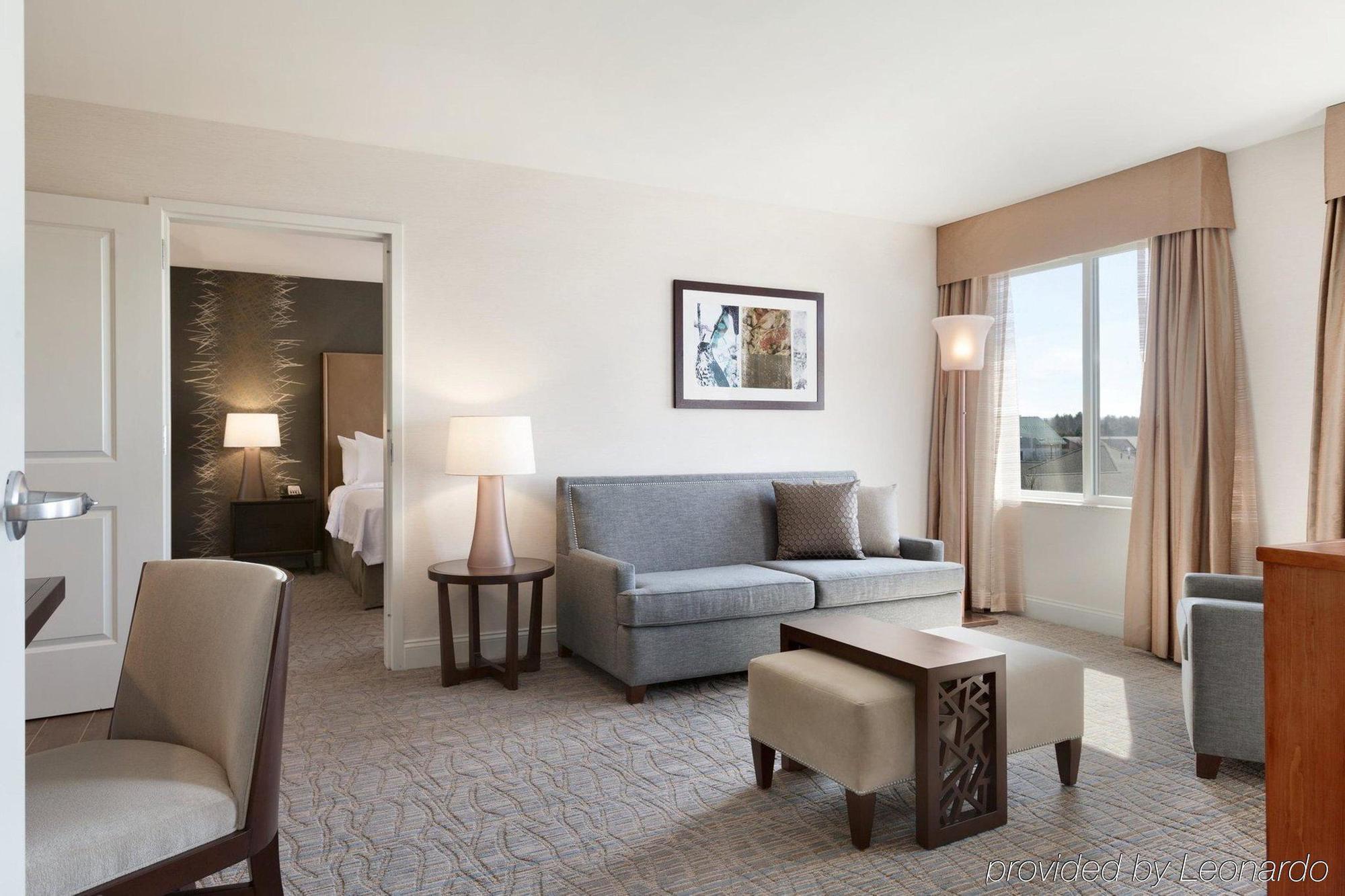 Comfort Inn & Suites Burlington Esterno foto